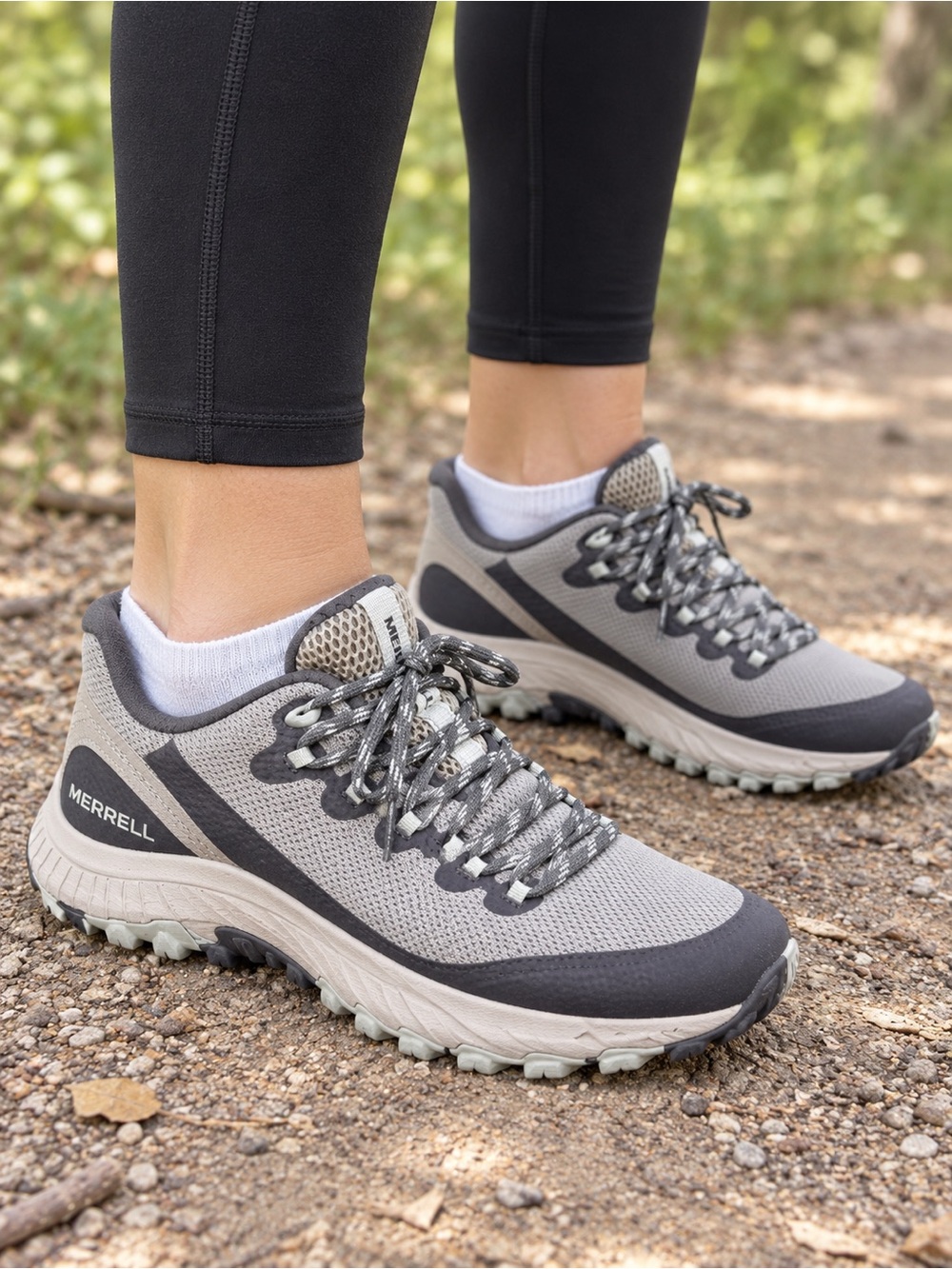 Merrell Bravada hiking shoes women’s 8.5 gray